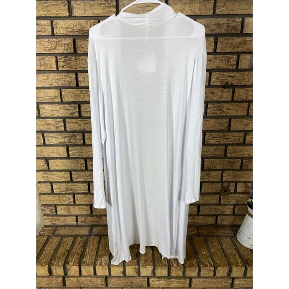 New with tags white duster - Picture 6 of 6